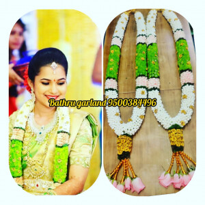 Green Button  Garland